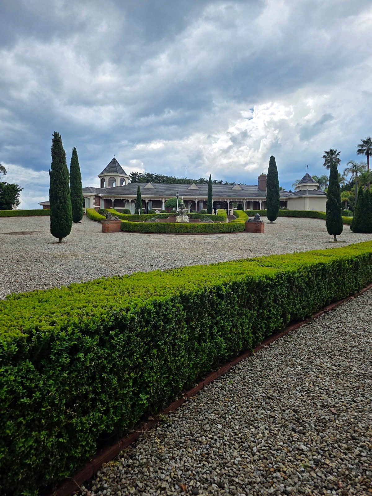 Reisinger Hall homestead and gardens